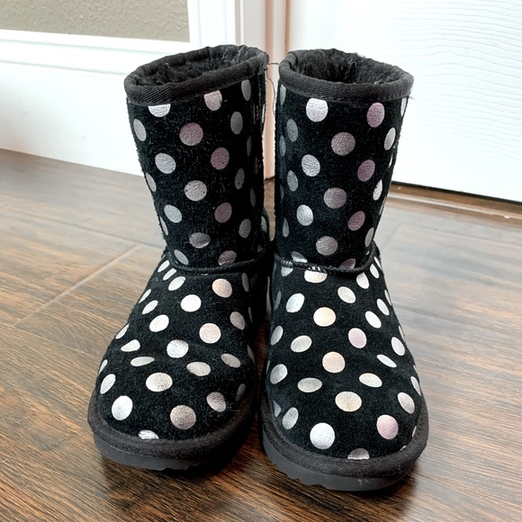 Little Girls Uggs size 2 - Picture 1 of 8